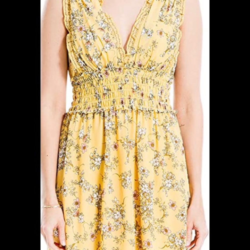 🌺 Sleeveless V Neck Dress